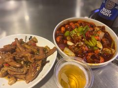 -龙巢盱眙龙虾·牛蛙·烧烤宵夜(八卦岭店)