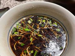 老牌阳春面-南京大牌档(香港广场店)