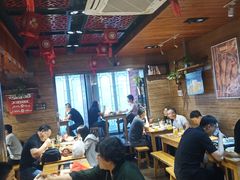 大堂-管氏翅吧(护国寺店)