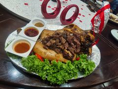 牛气冲天-宝燕壹号景观餐厅(龙盛国际商业广场店)