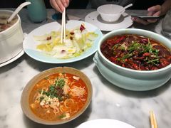 -雀蓝川菜(奥体广场店)