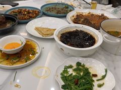 -巢香扣肉馆