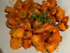 -蜜桃餐厅·伴山(湖滨商业街店)