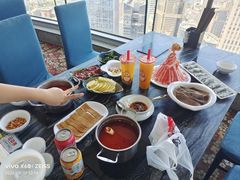 -云中捞高空旋转餐厅(商茂世纪广场店)