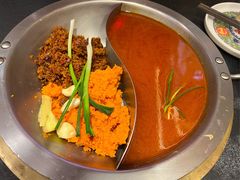 -沸炉重庆老火锅(军事博物馆店)