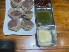 -蒙艾里民族传统菜蒙餐