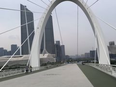 -南京眼步行桥