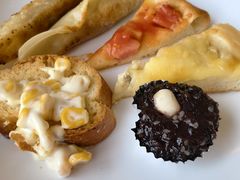 -皇朝万鑫自助餐厅