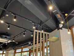 -85度C(生甜甜圈研究工坊·上海平凉店)