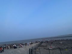 -南汇新城海滩