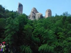 -巨石山景区