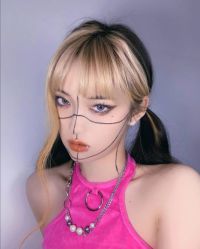 -AYO SALON