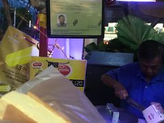 -詹爷爷乌节路街头冰淇淋