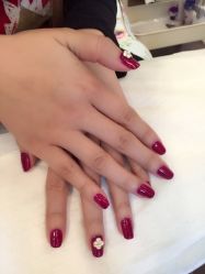 -时尚瑞丽美甲沙龙