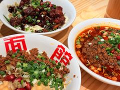 -周小波重庆小面·重庆名小吃(邹容路店)