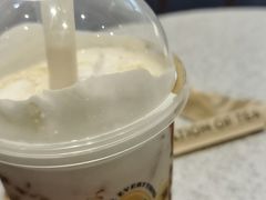 -喜茶(北京华贸购物中心店)