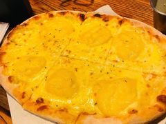 -I HOLIC艾豪丽披萨(KKone店)