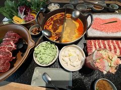 出山原汤锅-三出山火锅(南京万象天地店)
