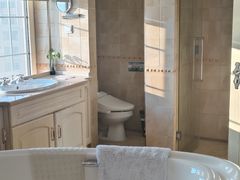 -平湖九龙山庄园圣马可酒店