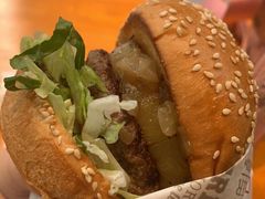 -The Habit Burger Grill 哈比特汉堡(复兴soho店)