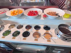 -小天鹅火锅·一线江景洪鼎旗舰店(洪崖洞店)