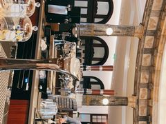 -星巴克臻选(天津恒隆广场旗舰店)