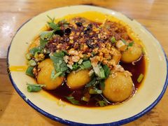 -拈签一笑黄牛肉辣卤串串