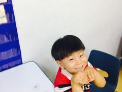 -瑞思少儿中心·少儿英语素养启蒙(勒泰直营校区)
