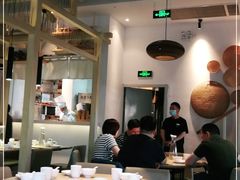 大堂-关东小磨东北菜(上海长风大悦城店)
