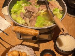 -川堂风·跷脚牛肉·乐山爆炒(宝山日月光店)
