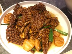 -闫府私房菜·老字号(恒隆店)