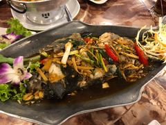-两兄弟Song Pee Nong(2号店)