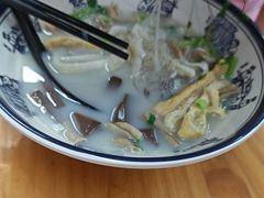 -鸭小妹鸭血粉丝(老门东店)
