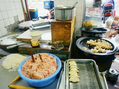 -黄阿姨锅贴大王(万航渡路店)