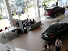 -深圳锦龙奥迪4S店(前海店)