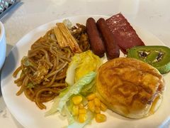 -长沙晚报大道亚朵酒店