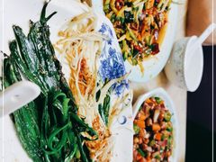 -胖太太四川麻辣排骨串(镇江路分店)