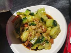 -胖哥俩肉蟹煲(长沙高铁吾悦广场店)