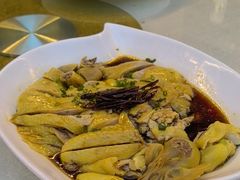 -蔼若春.传承三十年云南菜(金碧公园店)