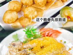 -小海豚•老字号海鲜餐厅(天涯店)