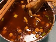 -鸿顺老铁锅美蛙鱼府(解放碑店)