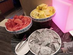 时令水果盘-上海齐鲁万怡大酒店·辣椒屋咖啡厅