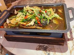 -春天里餐厅·云南创意菜特色美食(束河店)