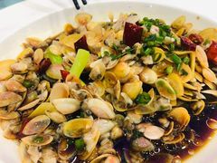 -小老板海鲜酒家(董家渡店)