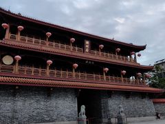 -官塘鱻鱻鱼生·潮汕生腌·砂锅粥(西马路总店)