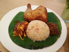 -关夫人餐厅(阳光广场店)