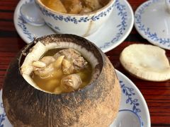 原只椰子炖走地鸡-達揚原味燉品(文明路店)