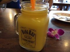 -Dang restaurant (patong phuket)