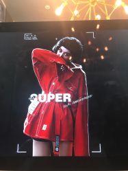 -onlygirl摄影美学馆高端定制(江滩店)
