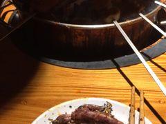 -梁山烤肉(李逵店)